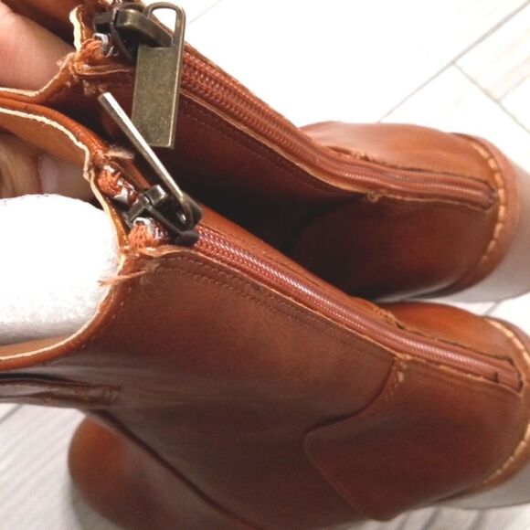 (A-3516) Coutgo Women's Ankle Boots Sz 8 - Picture 8 of 11